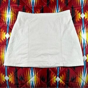 Abercrombie & Fitch Light Pink Skirt Women's Size 6 Y2K Zip New York Work